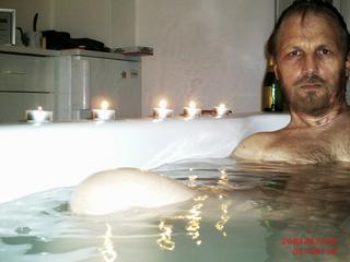 klein aber fein - Schwimmen, PC und Sex.