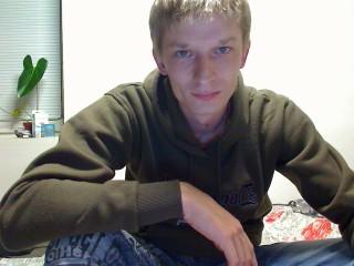 Sonny - I like going to the nudist beach - and I like masturbating at home - and outdoors. I love long sex and lots of orgasms. I like chatting with new people - making new friends - and sexual adventures!