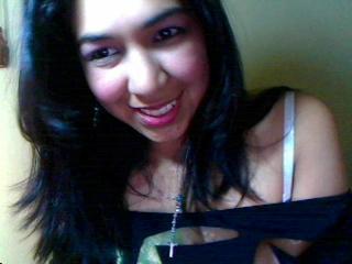 latinsexy - Singing karaoke, decorating, watching football, playing guitar and collecting lingerie.