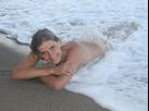 Alter: 31 / Sch�tze - Gr&ouml;&szlig;e: 188 / sportlich - Geschlecht: weiblich - Ausrichtung: bisexuell - Haare: blond / kurz - Piercing: keins - BH-Gr&ouml;&szlig;e: B - Hautfarbe: weiss - Augen: gr�n - Rasur: vollrasiert