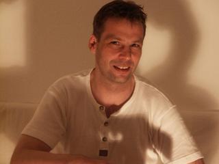 paarffm - Hallo, wir swingen schon seit 7 Jahren. Du kannst uns hier live zuschauen und gerne deine W�nsche �u�ern.