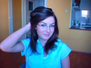 Hier siehst du Foto 1 von Mia