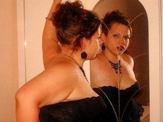 aHotGabi - Shoppen, chatten und Sex, Sex und Sex!