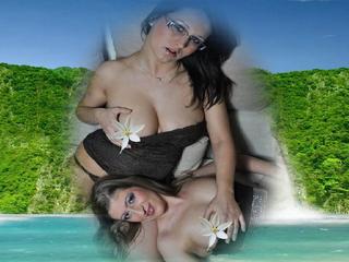PussyDollBabies - Urlaub, Kino, Disco und Sport. - Strapon, f*cken und fisten sind unsere Spezialit�t, aber wir m�chten alles gerne machen... Nur zu, sag uns was Du magst. - Alter: 23 / Steinbock - Gr&ouml;&szlig;e:  / schlank - Geschlecht: Paar - Ausrichtung: lesbisch - Haare:  / sehr lang - Piercing: Bauchnabel - BH-Gr&ouml;&szlig;e:  - Hautfarbe: gebr�unt - Augen: blau - Rasur: vollrasiert