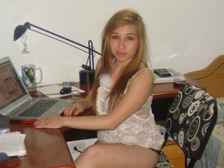 KARLA - Live - and let live!