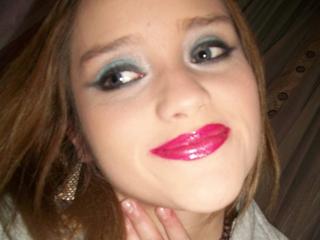 AlexiaDom - Enjoy a horny Latin woman, hot conversations!