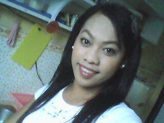 Hello, I'm your sexy Glaiza! I'm a really horny trans babe, with: A sweet face, big brown eyes, sexy body and long hair - you will love me!