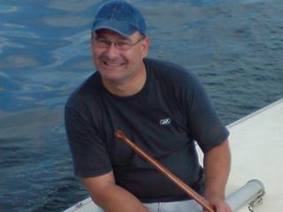 Selbstbefummeln - Segeln, lesen und Freunde treffen.