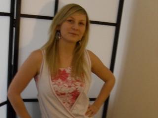 Erotik Chat mit SexyBlonde