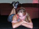 Elwinee - Bin eine Blondine, die Leder und Latex mag.