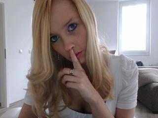 Studentin19 - Sex Cam